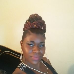 Meet your Posher, Sherita